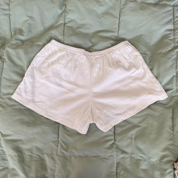 shorts - Picture 2 of 3